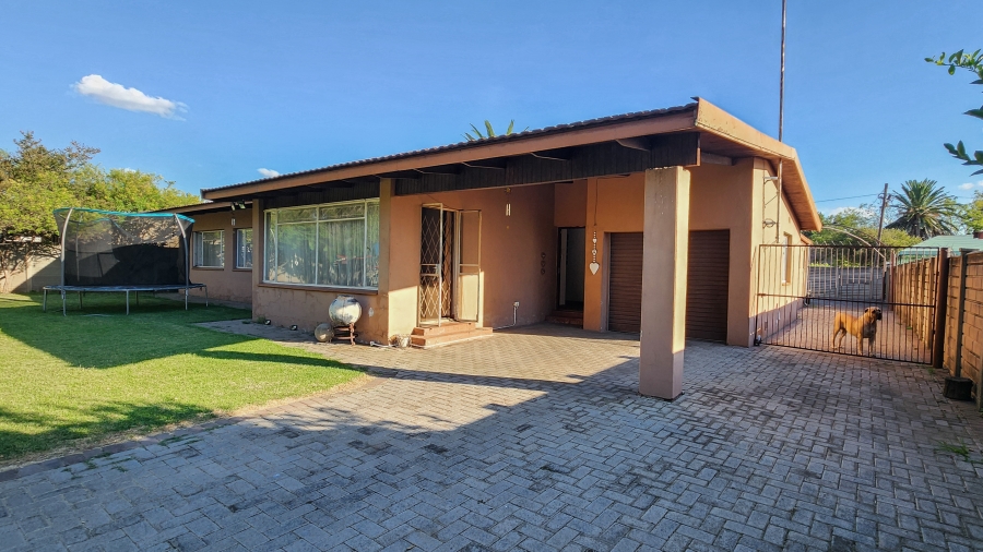 3 Bedroom Property for Sale in Sasolburg Ext 5 Free State